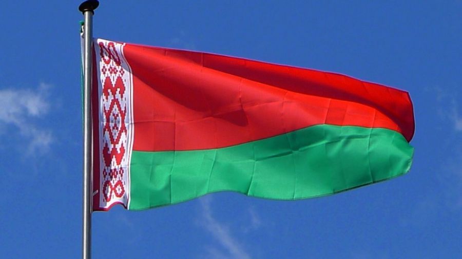 Жители Беларуси вышли на митинг к посольству ФРГ из-за замены флага в Бухенвальде
