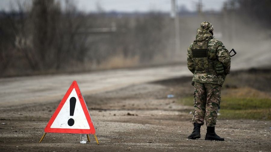 Военный эксперт Литовкин объяснил причину отказа Киева от помощи окруженным в Донбассе ВСУ