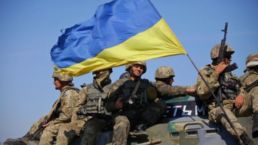 Автор The Guardian Роксбург назвал ошибкой военную поддержку Украины Западом