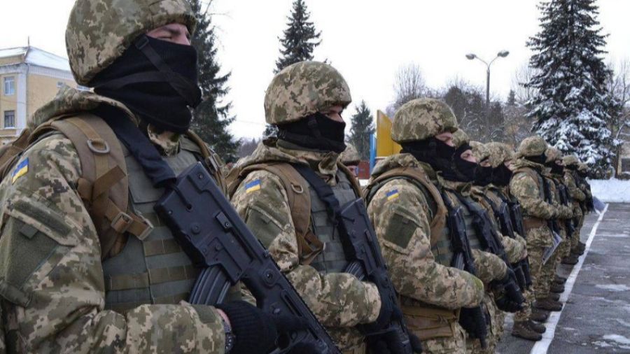 Эксперт Евсеев: Украина сейчас фактически находится в состоянии гражданской войны