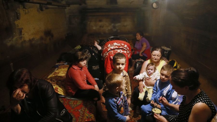 Прогремевшие на весь мир фотографии измученных детей в подвалах Харькова оказались фейковыми