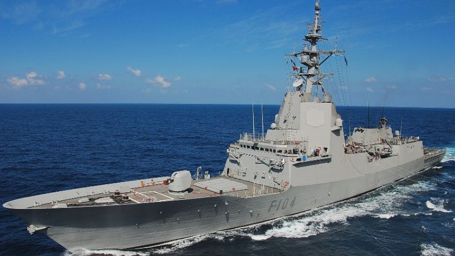 Десантный корабль НАТО был замечен в 70 километрах от побережья Калининградской области
