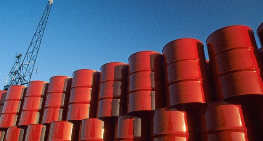 Минэнерго США чуть понизило планируемые показатели спроса на нефть