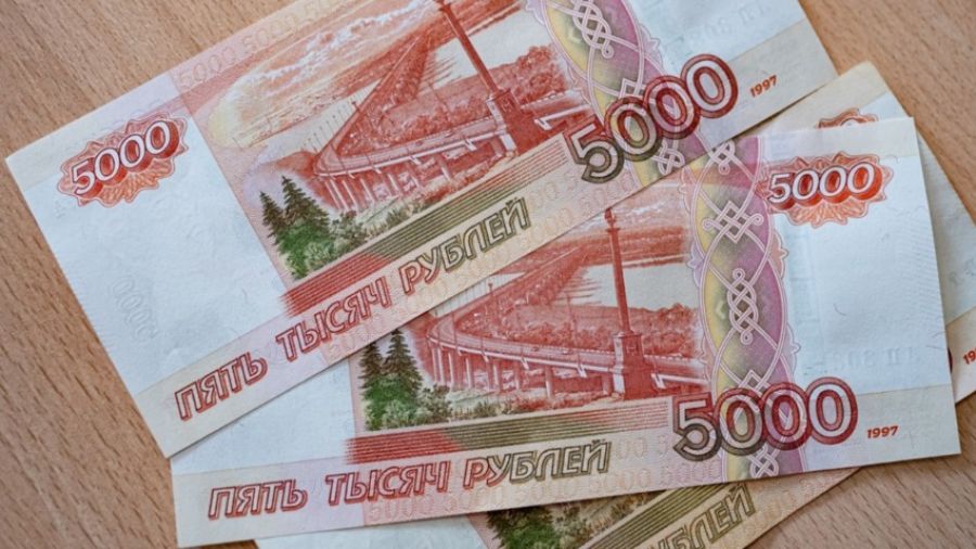Пожилым россиянам единовременно выплатят по 15 тысяч рублей с 3 апреля 2022 года