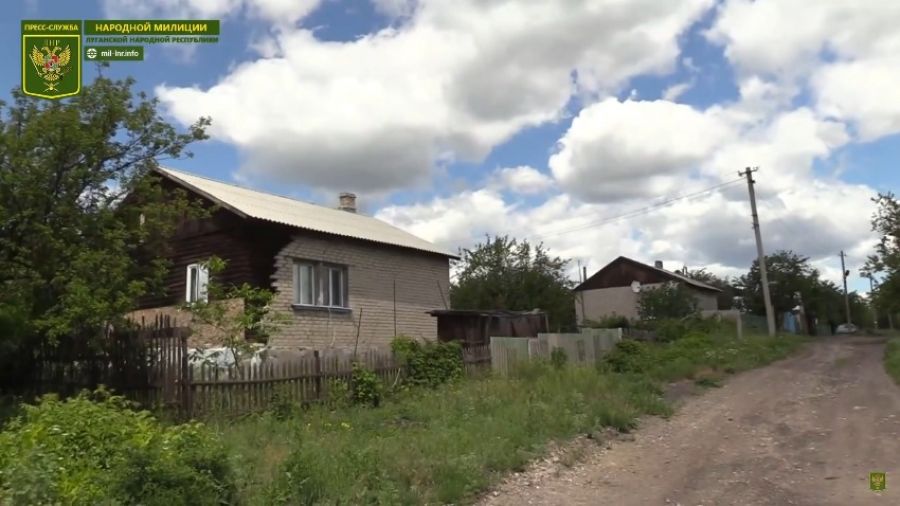 Представительство ЛНР: украинские войска обстреляли населенный пункт Золотое-5