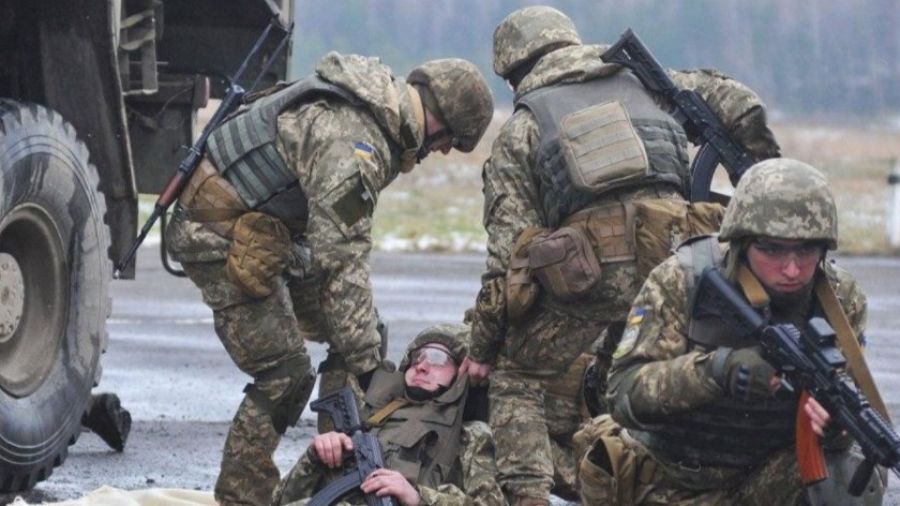 RusVesna: Разведка «Отважных» спалила колонну ВСУ и взяла опорный пункт врага у Кременной