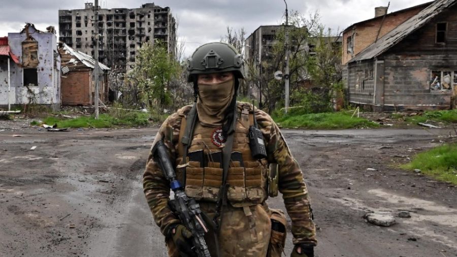 «РВ»: военнослужащие ЧВК «Вагнер» и ВС РФ прорвали оборону ВСУ на западе Артемовска