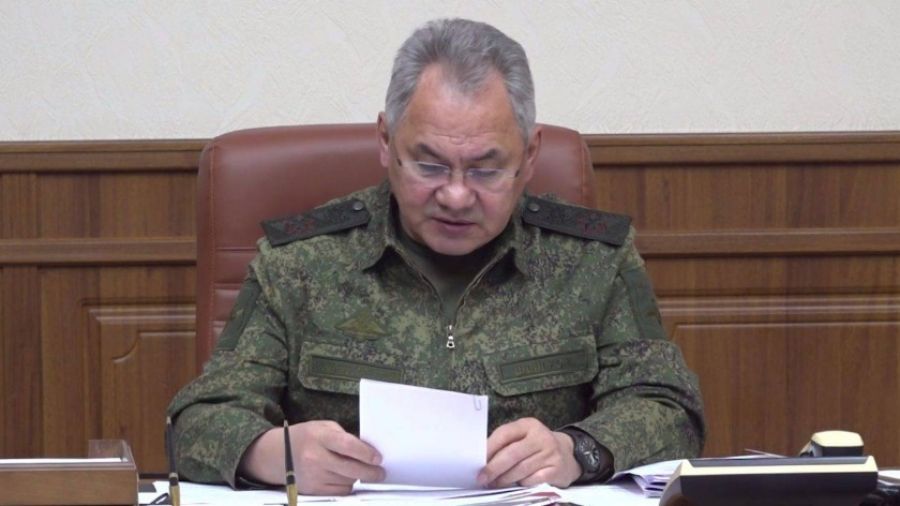 Шойгу сообщил о кратном увеличении выпуска высокоточных боеприпасов для российских войск