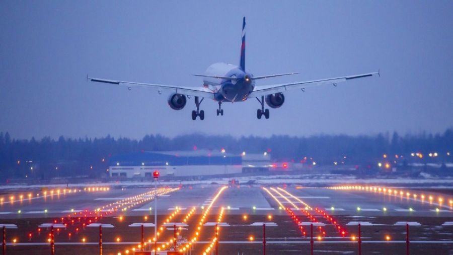 Неизвестный дрон "подрезал" самолет "Победы" при вылете из Шереметьево