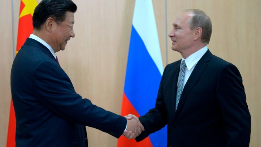 Читатели Yahoo News Japan: Союз РФ и Китая представляет большую угрозу для Токио