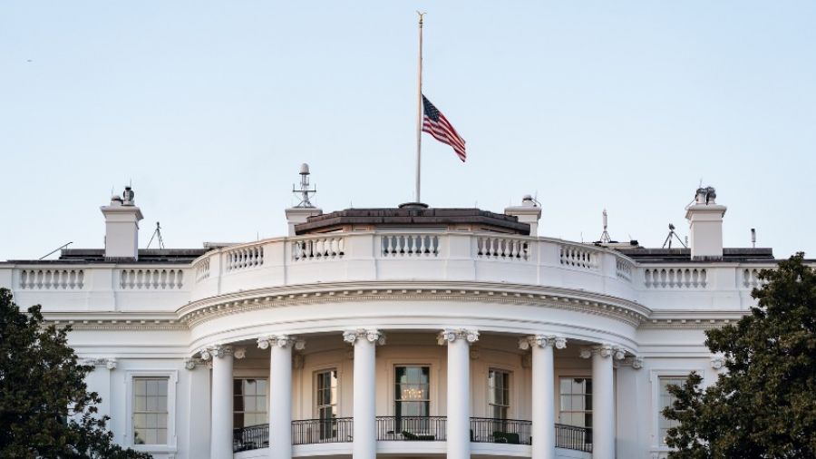 Daily Express: США получили 2 тревожных сигнала перед визитом главы МИД РФ Сергея Лаврова