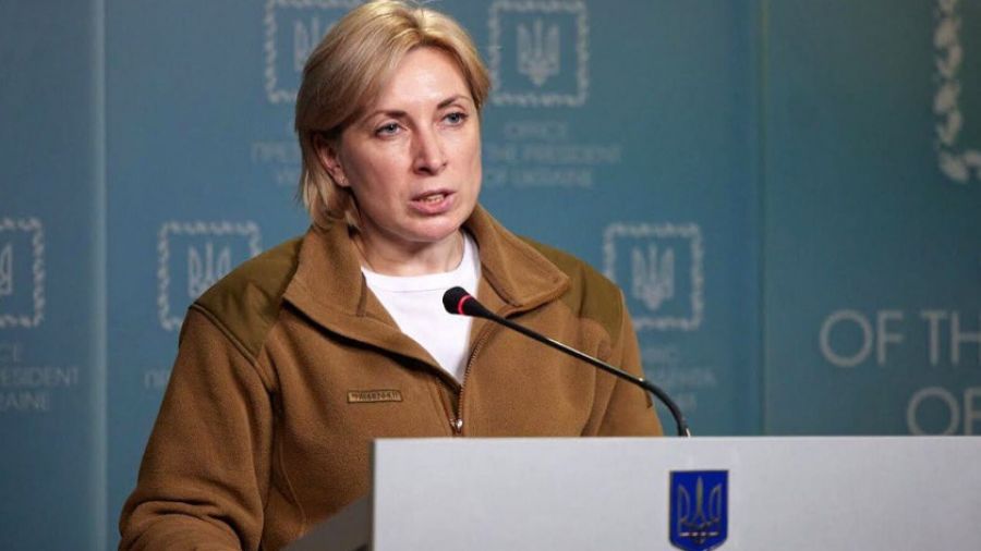 "РВ": Киев призывает украинцев, живущих на контролируемых РФ территориях, «выехать в третьи страны или готовиться»