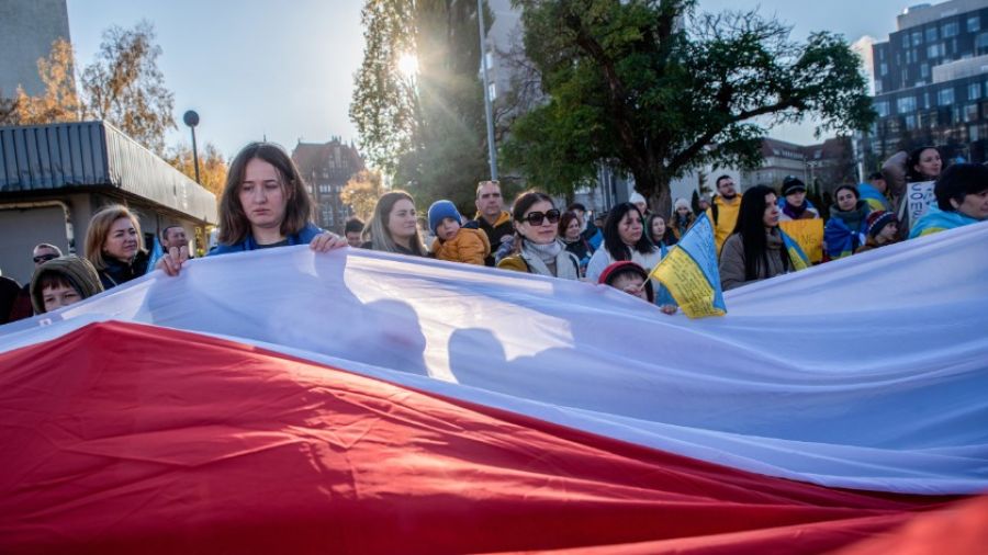 Myśl Polska: Украина нуждается в 100%-й денацификации