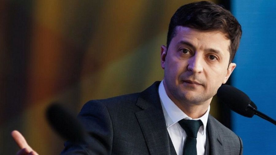 Арестович обвинил Зеленского в коррупции и призвал сменить президента