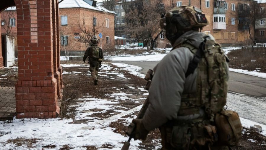 Военкор RT Косарев проинформировал, что известно о ситуации в Артемовске к вечеру 3 апреля