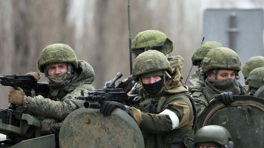 Полковник Литовкин проинформировал, что никто не станет принуждать РФ к миру на Украине