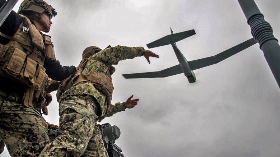 РВ: ВСУ массово применяют дешевые FPV-дроны, способные уничтожить БМП и даже танк