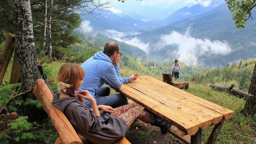 РГ: Перечислены увлекательные и необычные туристические маршруты в регионах РФ в 2023 году