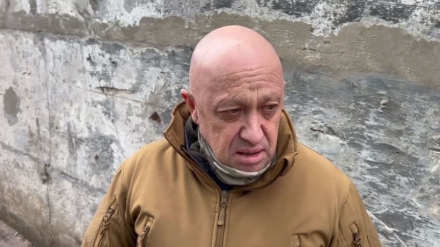 Пригожин сообщил, что в принятии решения о начале боев за Бахмут участвовал Суровикин
