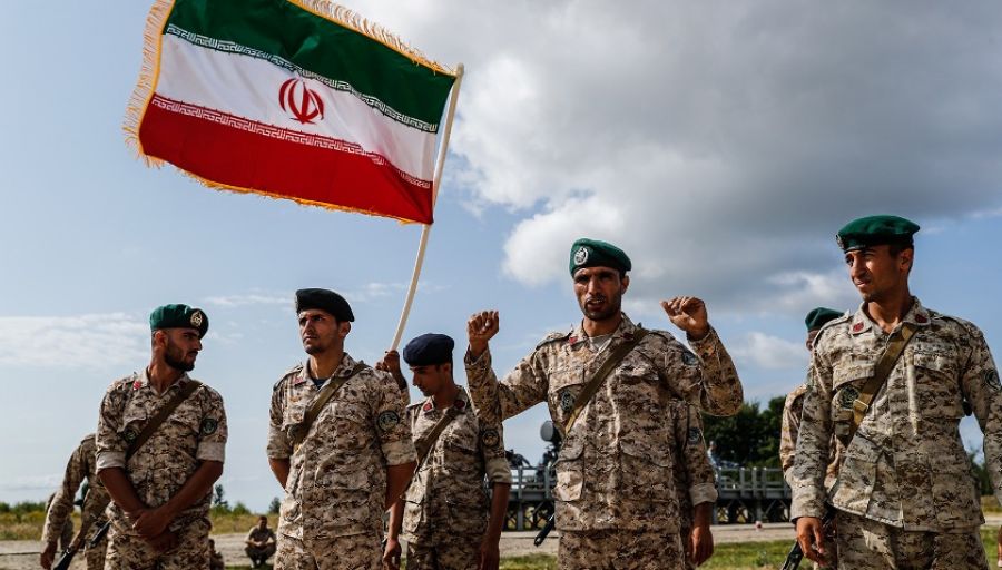 SNA: ВС Ирана готовятся к нанесению массированных ракетных ударов по военным базам США в Сирии