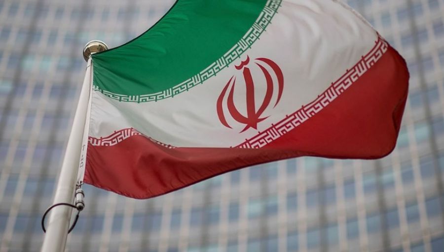 Вице-президент Ирана: Заблокированные Западом деньги с нефти вернулись в иранскую казну