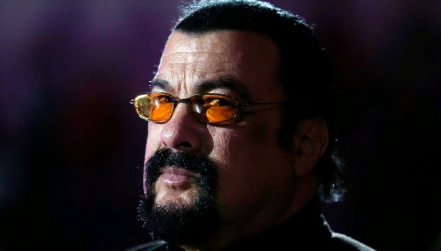 Стивен Сигал в своем фильме раскроет правду о ракетном ударе Киева по своим же боевикам