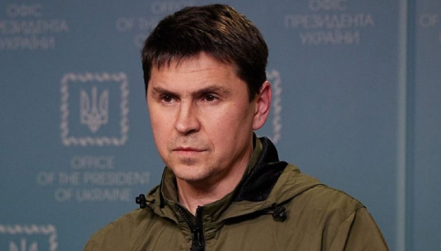 Советник главы офиса Зеленского Подоляк заявил о подготовке армии России «ударов по Киеву»