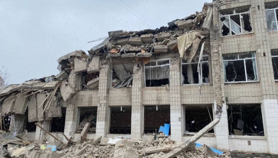 Донецк вновь под ударами ВСУ, ранены люди и повреждено здание больницы