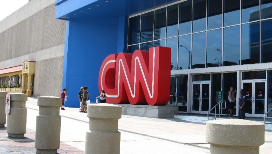 CNN потерял аудиторию и захотел стать объективным телеканалом