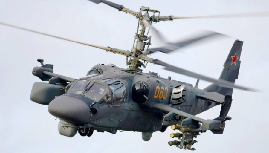 Ударный вертолет РФ напугал ВС США пролетом над их военной базой в Сирии