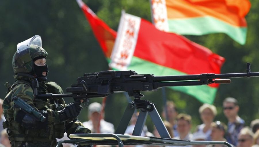 Генштаб ВСУ: 13 тысяч белорусских военных на границе уже ждут сигнала начать СВО