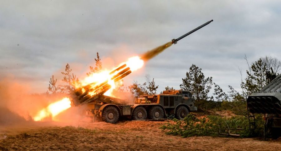 РВ: Союзные силы наносят мощные удары по военным целям в Артёмовске, битва в разгаре (ФОТО)