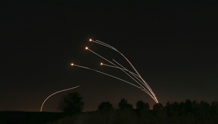 ВВС Израиля атакуют Сектор Газа, в ответ "Исламский джихад" запустил более 100 ракет