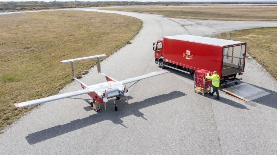 В Великобритании для доставки почты на Оркнейские острова Royal Mail использует дроны
