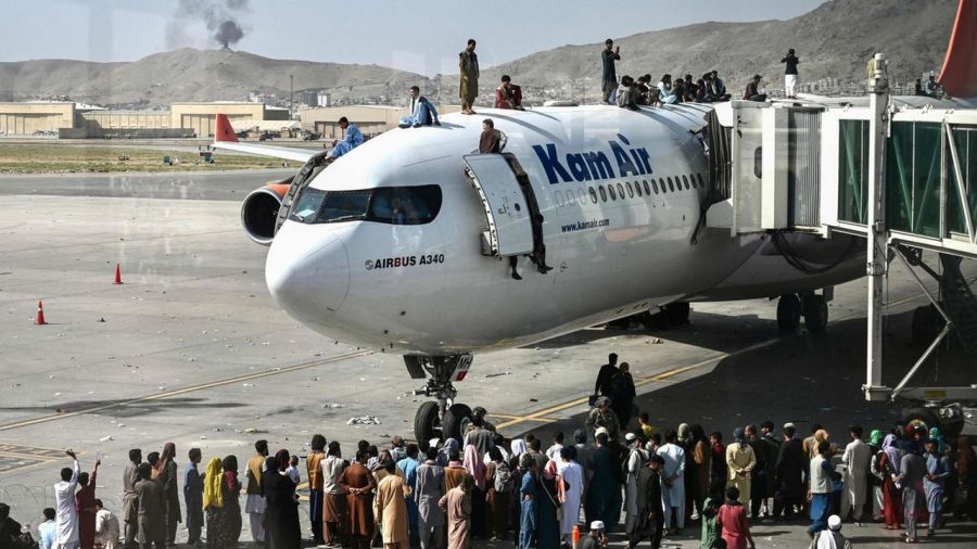 В Twitter сообщили о втором взрыве в аэропорту Кабула