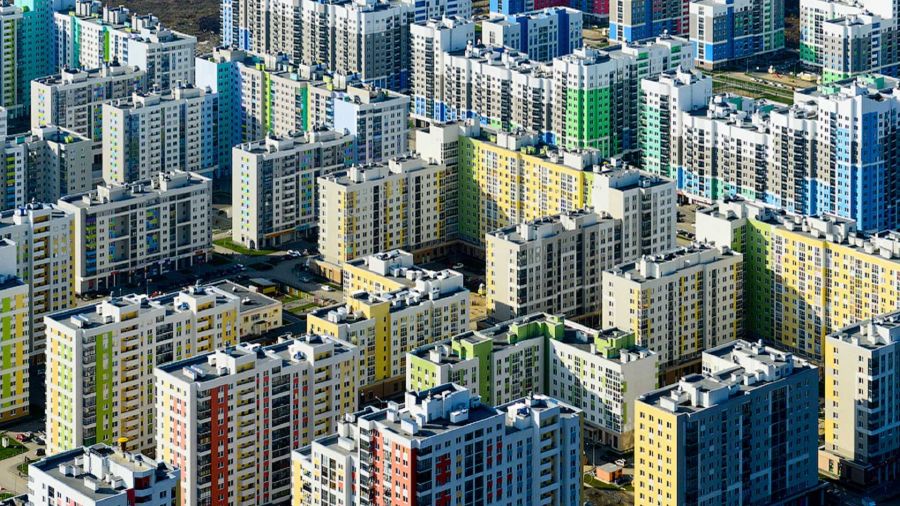 Российские квартиры в новостройках дешевеют из-за изменения условий льготной ипотеки