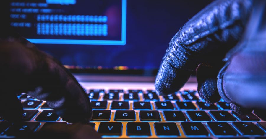 Паспортные данные 1,5 млн россиян попали в Интернет из-за хакерской атаки на Oriflame