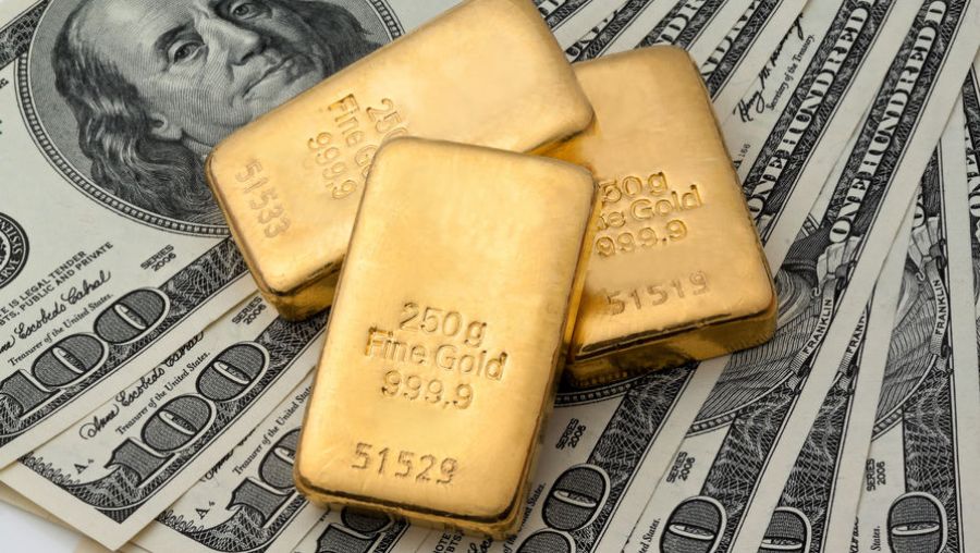 Цены на золото снизились до четырехмесячного минимума