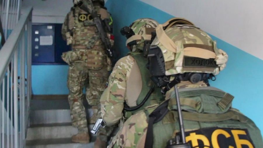 ТАСС: ФСБ задержала группировку ИГ*, которая отправляла боевиков в Сирию и на Украину