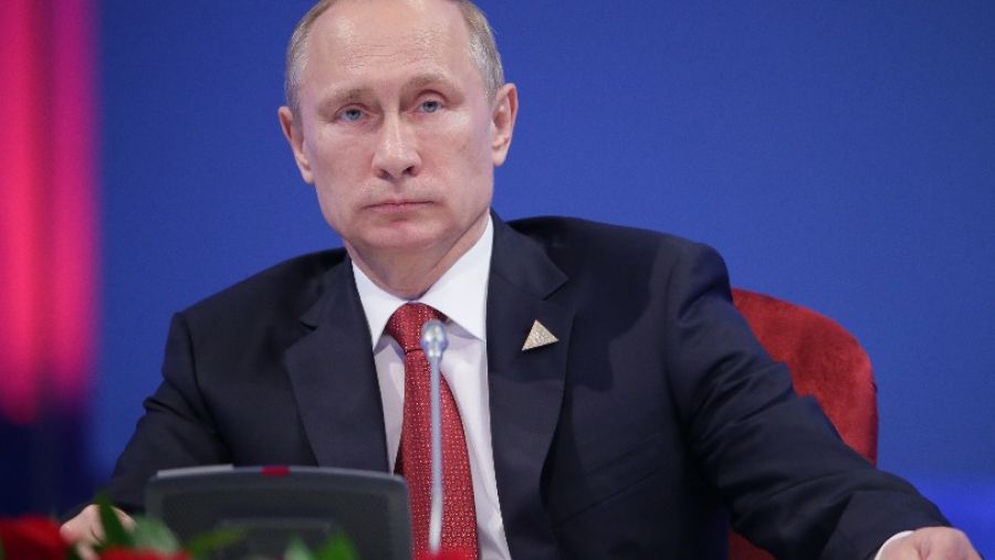 Президент РФ Путин поручил предприятиям ОПК обеспечивать армию в срок и в полном объеме