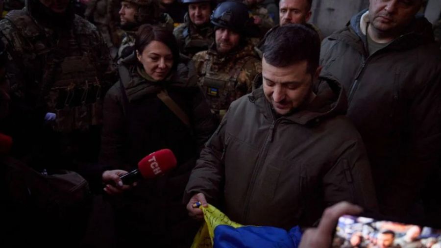 МК: Захарова оценила смысл «пиар-акции» Зеленского в Бахмуте