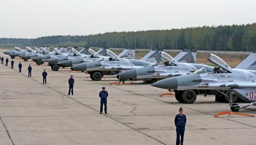 ВЗГЛЯД: Тыловые аэродромы ВКС России требуют усиления защиты