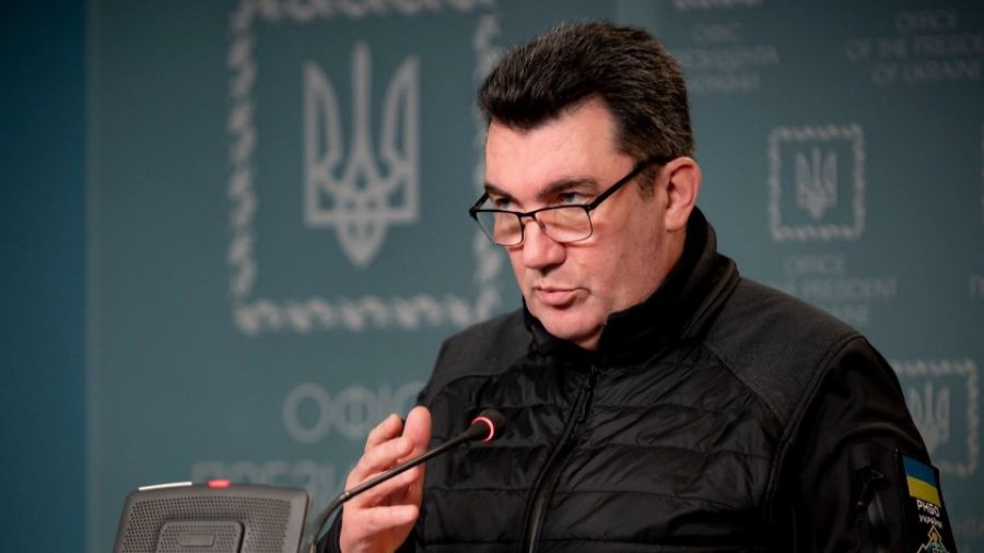 Глава СНБО Украины Данилов пригрозил Белоруссии из-за внезапных военных учений