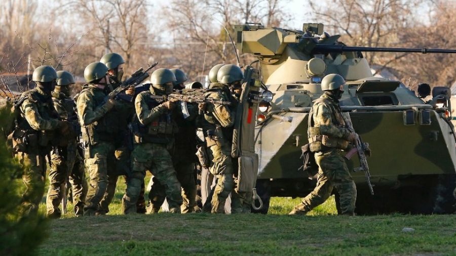 Минобороны России демонстрирует подготовку бойцов спецназа на полигоне в зоне СВО