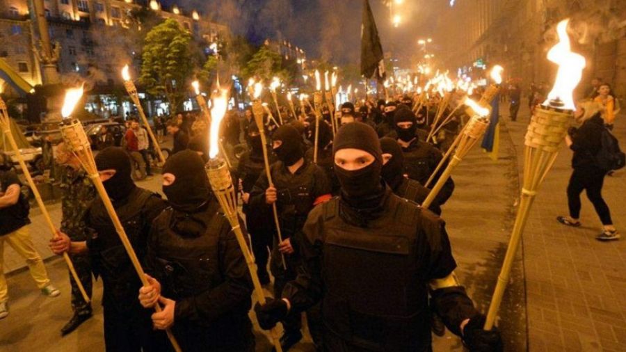 Эксперт: Киев по ненависти к русскоязычным переплюнул гитлеровцев