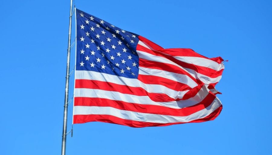 Политолог Юрий Светов рассказал, как США привыкли обращаться с союзниками из Европы