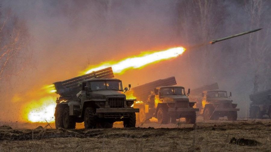 RusVesna опубликовала видео, как бойцы НМ ЛНР уничтожают ВСУ на лисичанском направлении