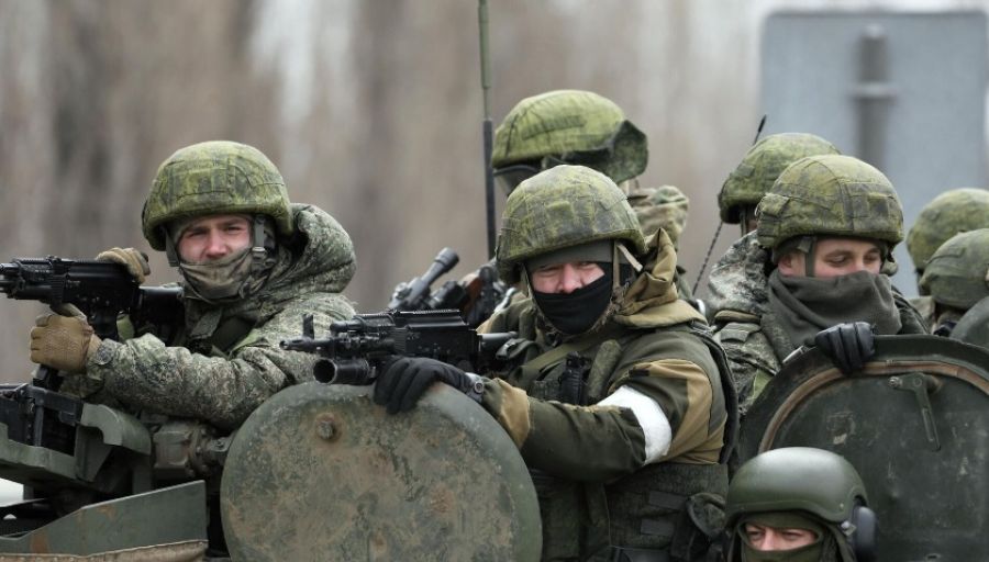 Леонков проинформировал, что ВС России ждут морозов, не торопятся и копят силы для боя