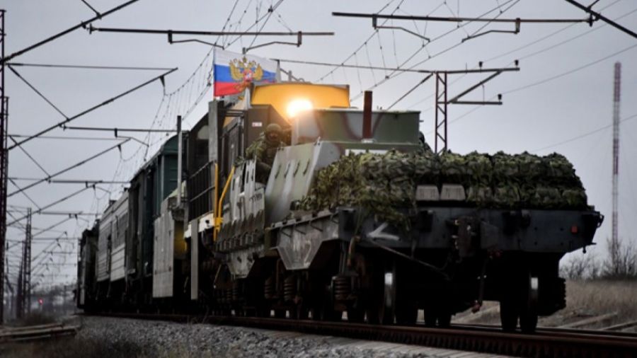 СП: Россия задействовала на Украине бронепоезд железнодорожных войск
