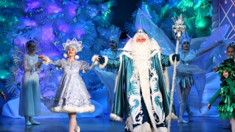 В Омской области дети участников СВО бесплатно посетят новогодние мероприятия в регионе